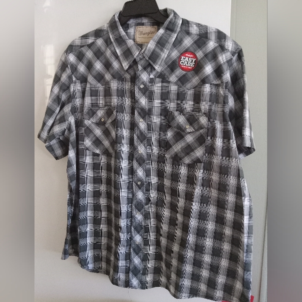 NWT Wrangler Men’s Black Gray White Plaid Short-Sleeve Pearl Snap Shirt Size 2XL